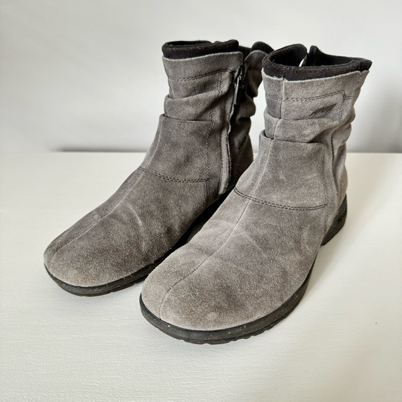 TEVA Capistrano Booties Ankle Boots Gray Gunsmoke Suede Leather Women’s Size 7 - Picture 3 of 16